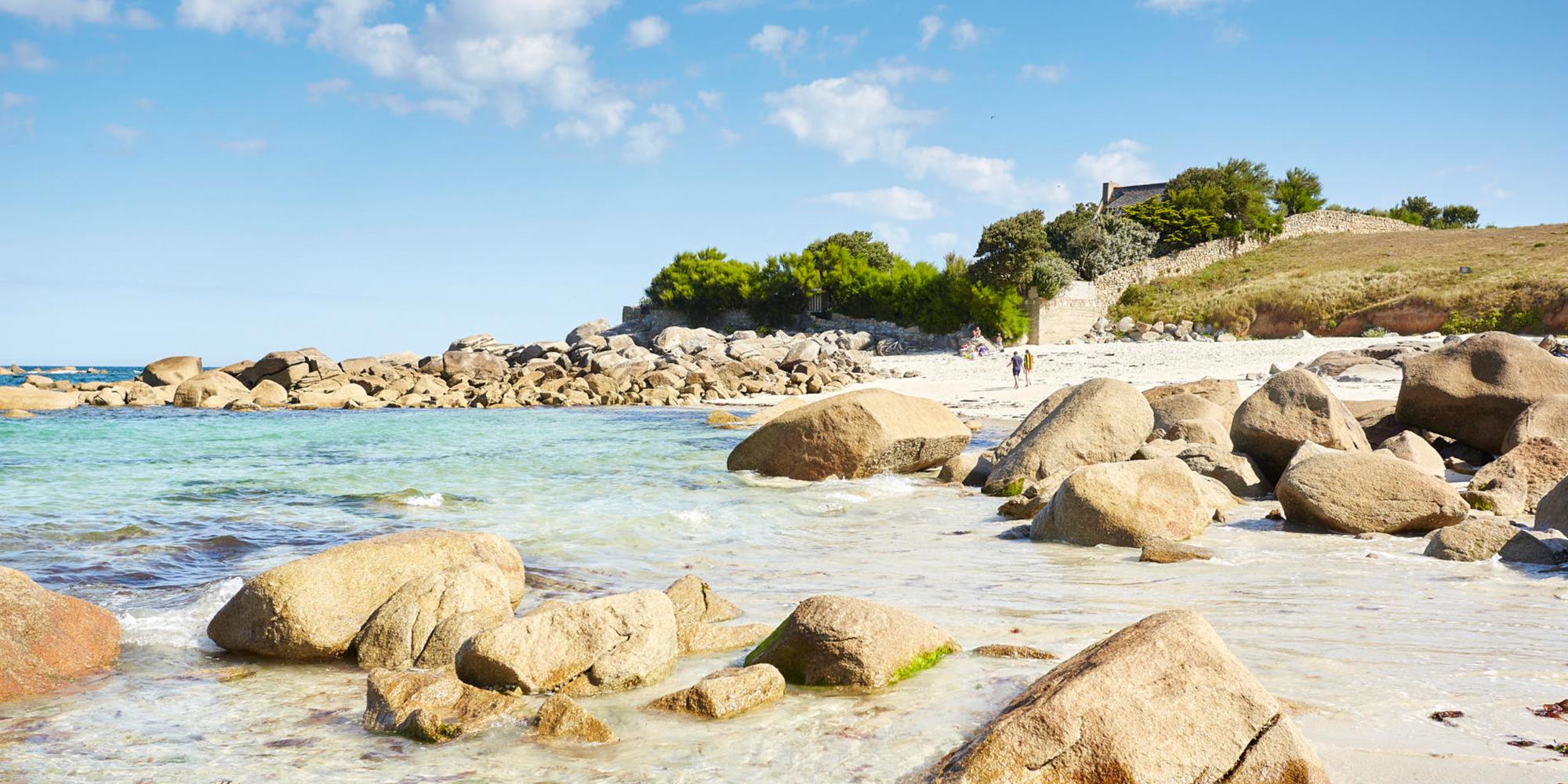 The beautiful beach of Plouescat for perfect holidays in Finistere !